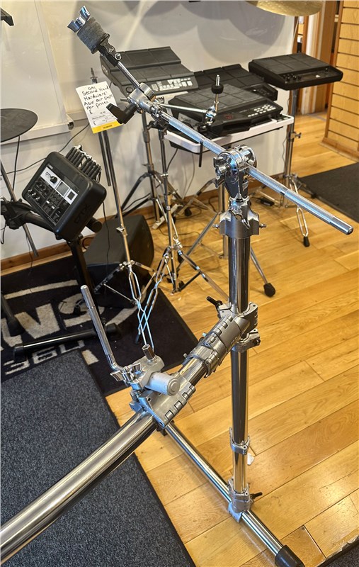 DW 9000 Rack with Boom Arms