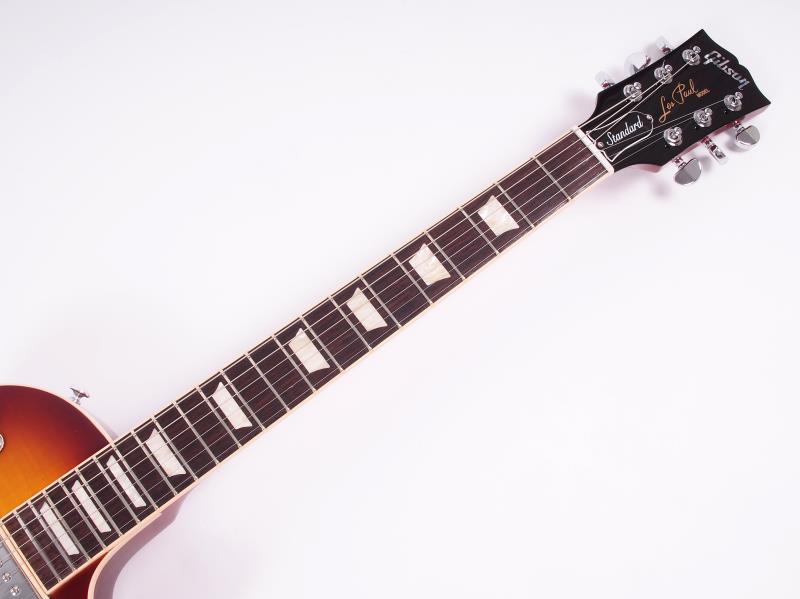 Gibson2017LesPaulIcedTeaSN170061975-FrontNeck