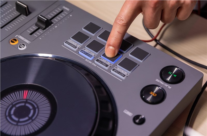 Pioneer DJ DDJ-FLX6-GT DJ Controller