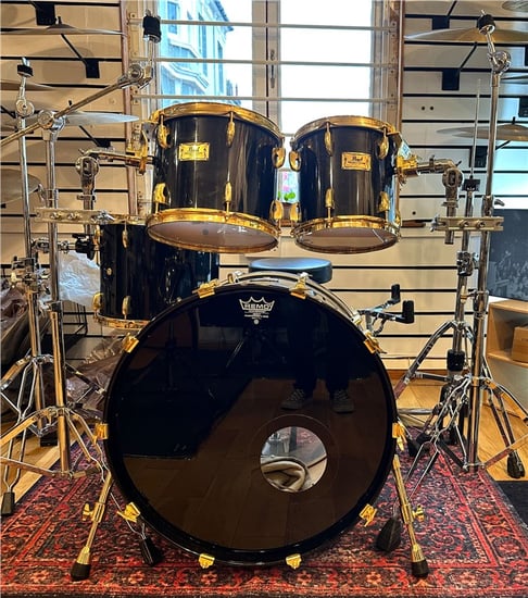 Pearl 90s Masters Custom Maple Complete Kit, Black/Gold, Second-Hand