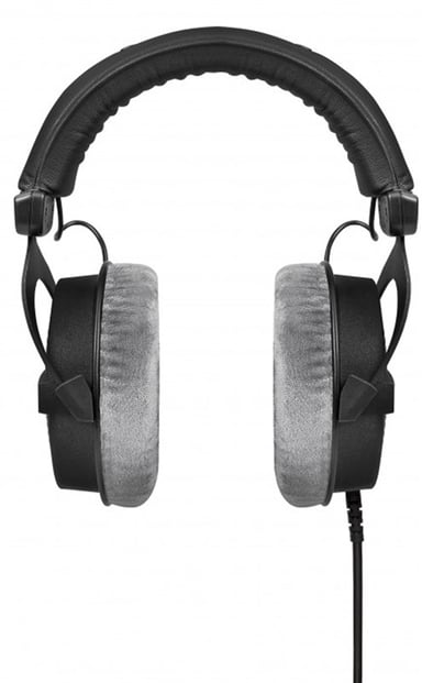 Beyerdynamic DT 990 Pro 250 Ohm Open-Back Over-Ear Monitoring