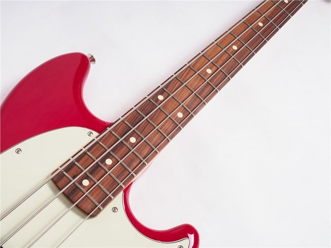 Fender Offset Mustang Bass PJ Torino Red 7