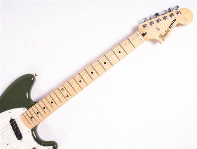 Fender Offset Mustang Olive 8