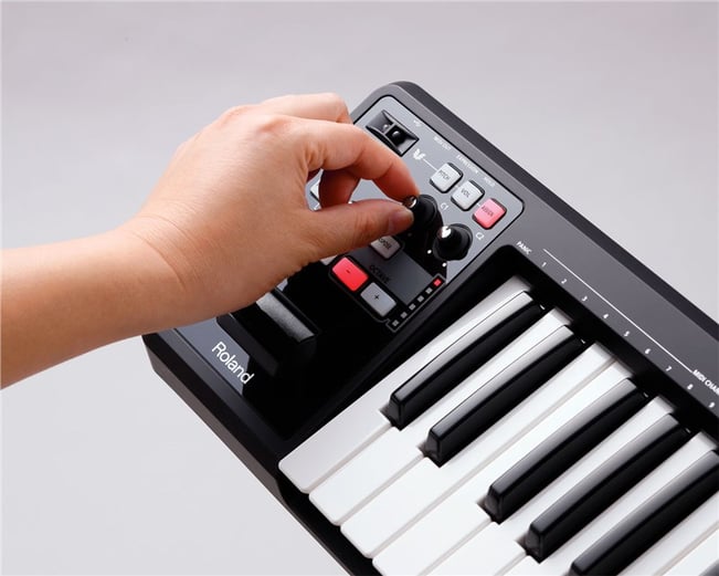 Roland A49 USB MIDI Keyboard
