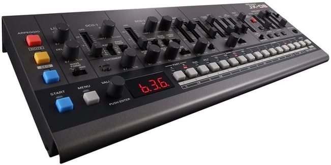 Roland JX-08 Boutique Synthesizer Module