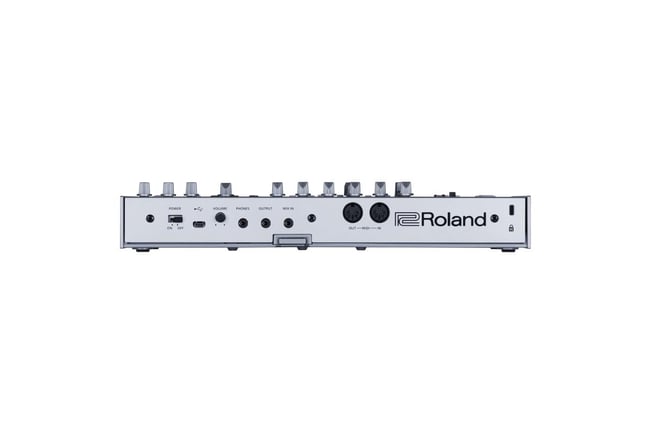 ROLAND TB-03 rear