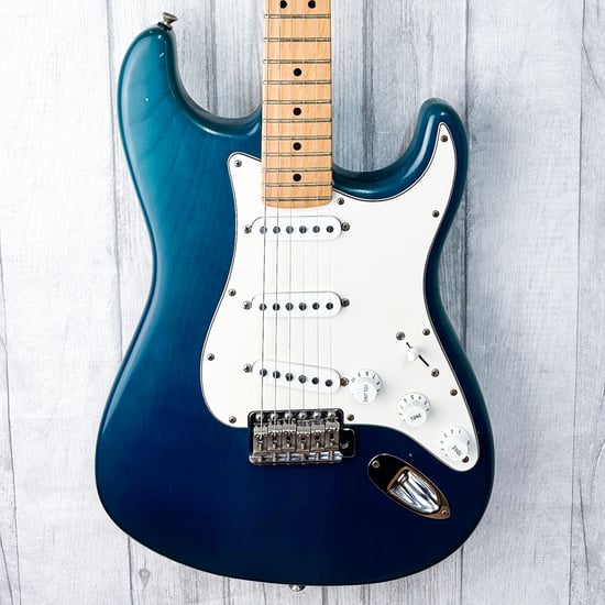 Fender Highway One Strat Trans Teal 2002, Second-Hand