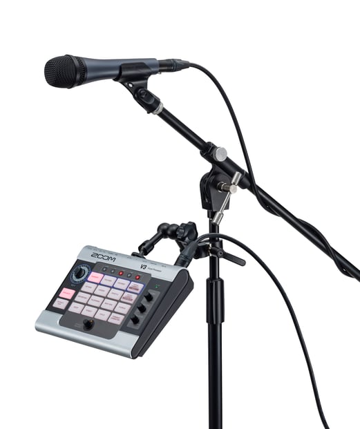 Zoom V3 Vocal Processor, with mic stand