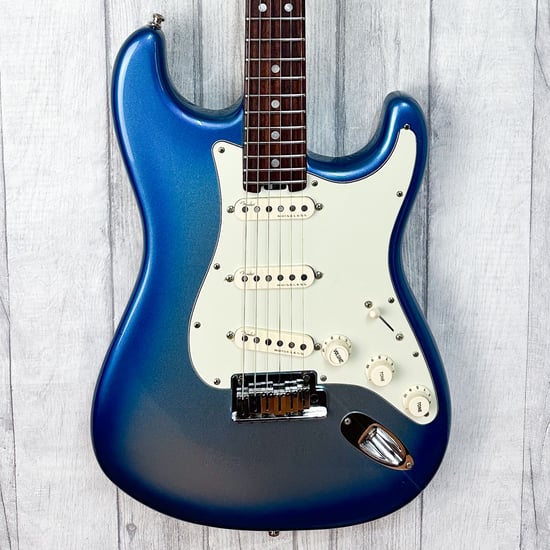 Fender American Elite Stratocaster, 2018, Sky Blue Burst, Second-Hand