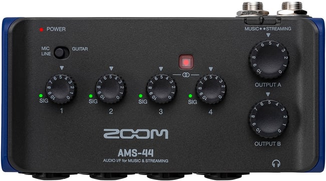 Zoom AMS-44 4-In/4-Out