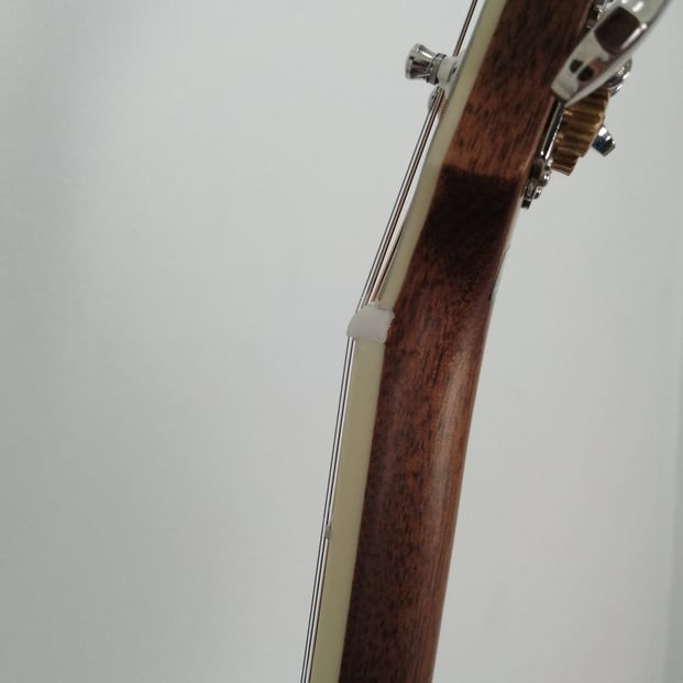Fender PO-220E 3-Color Sunburst B-Stock