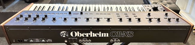 Oberheim OB-X8 