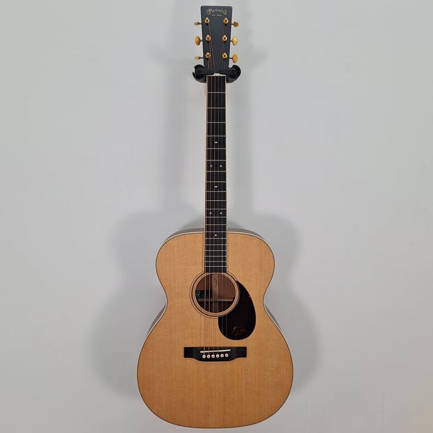 Martin OME Cherry Acoustic, Ex-Display